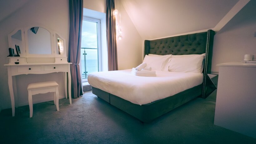 Imagen de la habitación del Hotel OYO Newquay Beach. Foto 15