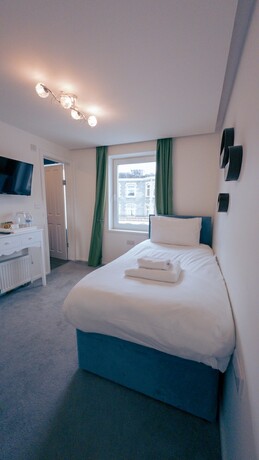Imagen de la habitación del Hotel OYO Newquay Beach. Foto 18