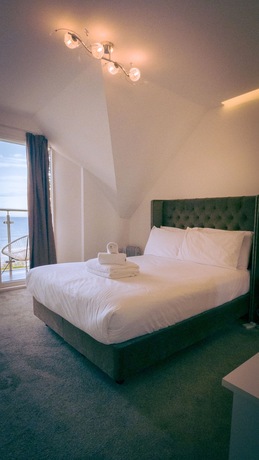 Imagen general del Hotel OYO Newquay Beach. Foto 10