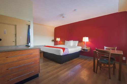 Imagen de la habitación del Hotel OYO North Lima OH - Boardman. Foto 12