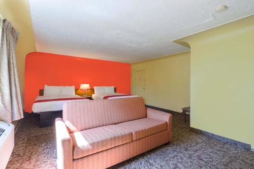 Imagen de la habitación del Hotel OYO North Lima OH - Boardman. Foto 17