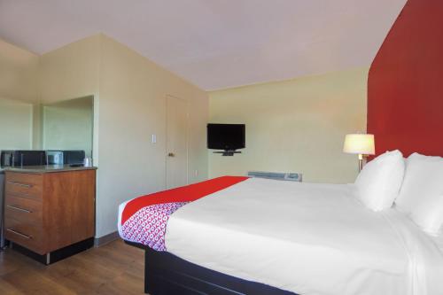 Imagen de la habitación del Hotel OYO North Lima OH - Boardman. Foto 20