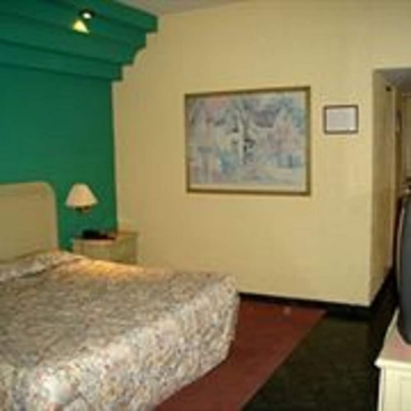 Imagen de la habitación del Hotel OYO Nueva Galicia. Foto 5