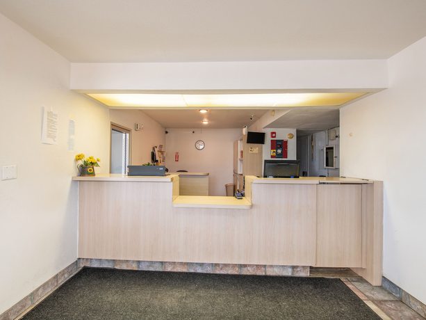 Imagen de los interiores del Hotel OYO Oklahoma City Northeast. Foto 19