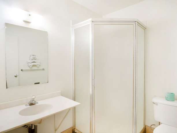 Imagen de la habitación del Hotel OYO Oklahoma City Northeast. Foto 10
