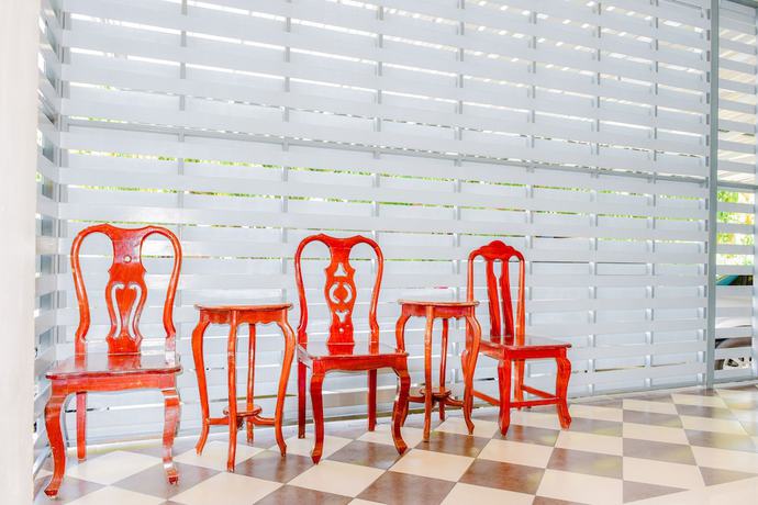 Imagen de los interiores del Hotel OYO Peamsook Resort. Foto 11