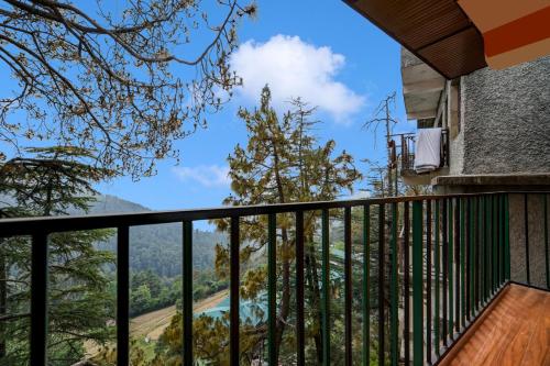 Imagen general del Hotel OYO Pine View. Foto 3