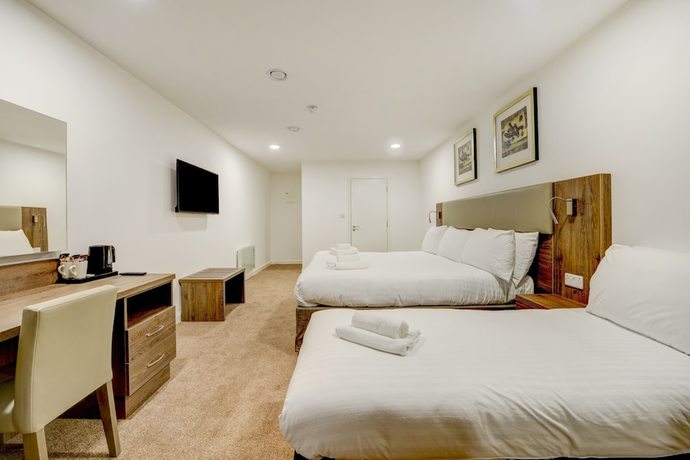 Imagen de la habitación del Hotel OYO Plymouth Central. Foto 2