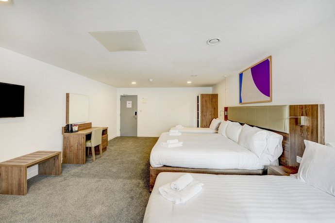 Imagen de la habitación del Hotel OYO Plymouth Central. Foto 10
