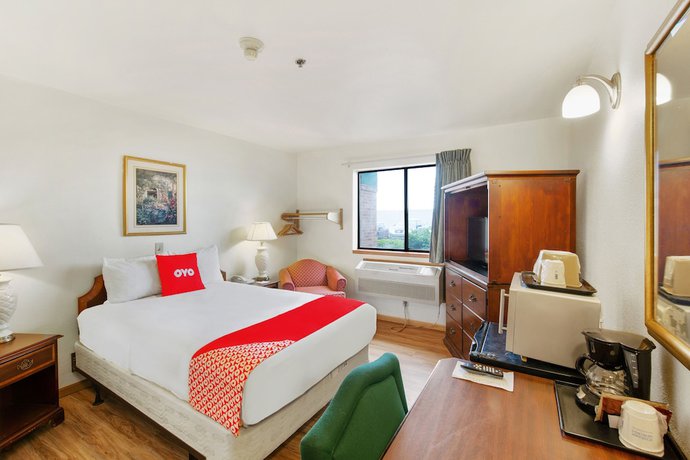 Imagen de la habitación del Hotel OYO Portage I-94. Foto 7