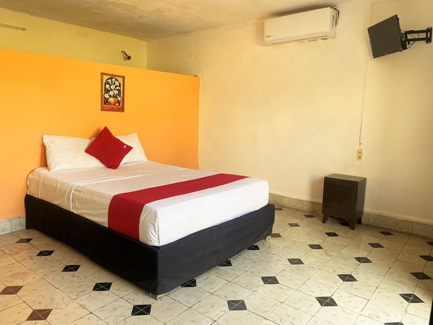 Imagen de la habitación del Hotel OYO Posada Espinosa, M&eacute;rida, Parque de Santa Ana. Foto 8