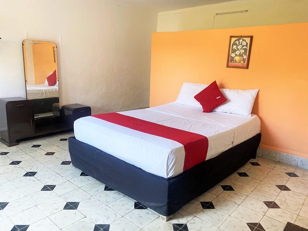 Imagen de la habitación del Hotel OYO Posada Espinosa, M&eacute;rida, Parque de Santa Ana. Foto 9