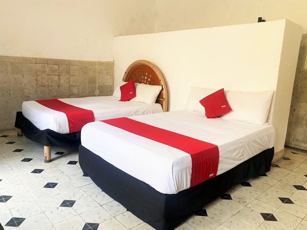 Imagen de la habitación del Hotel OYO Posada Espinosa, M&eacute;rida, Parque de Santa Ana. Foto 10