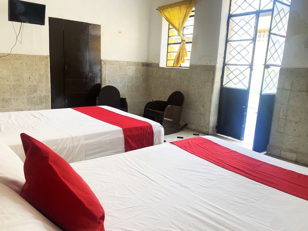 Imagen de la habitación del Hotel OYO Posada Espinosa, M&eacute;rida, Parque de Santa Ana. Foto 12