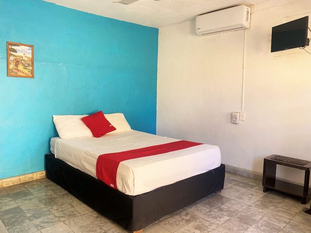Imagen de la habitación del Hotel OYO Posada Espinosa, M&eacute;rida, Parque de Santa Ana. Foto 15