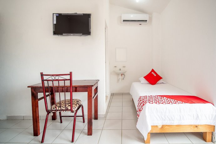 Imagen de la habitación del Hotel OYO Posada San Vicente, Huatulco. Foto 10