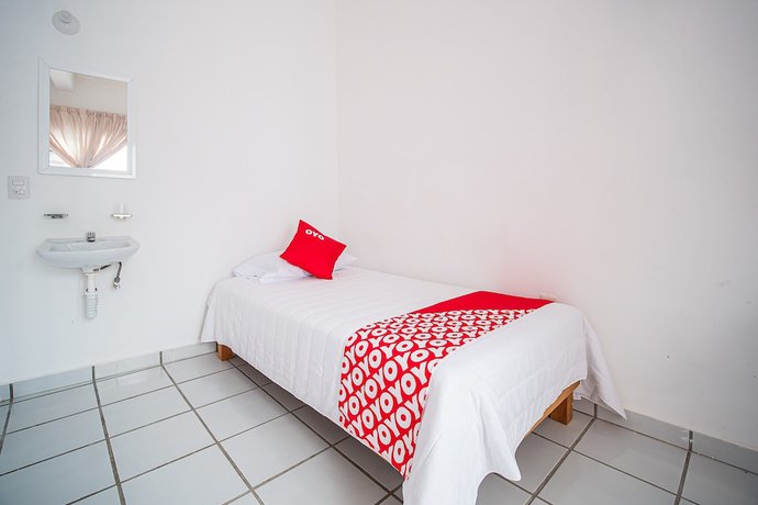 Imagen de la habitación del Hotel OYO Posada San Vicente, Huatulco. Foto 13