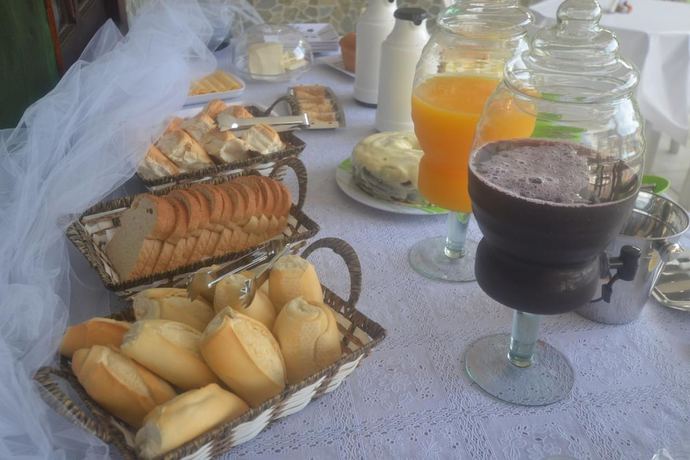 Imagen del bar/restaurante del Hotel OYO Pousada Brisa de Saquarema. Foto 4