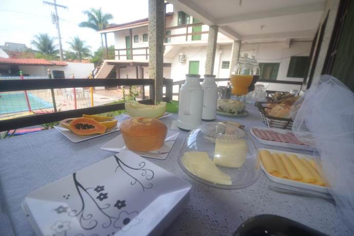 Imagen del bar/restaurante del Hotel OYO Pousada Brisa de Saquarema. Foto 7