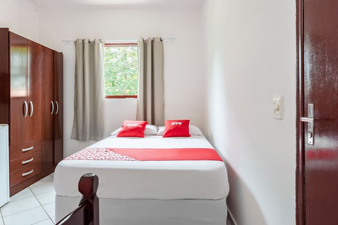 Imagen de la habitación del Hotel OYO Pousada Tia L&eacute;o Campinas, Bar&atilde;o Geraldo. Foto 5