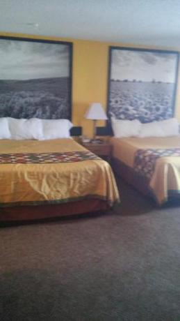 Imagen de la habitación del Hotel OYO Pratt KS Route 400. Foto 7