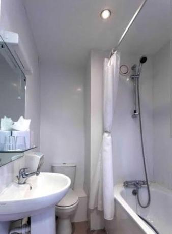 Imagen general del Hotel OYO RK. Foto 2