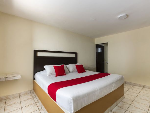 Imagen de la habitación del Hotel OYO Real Dorado. Foto 12