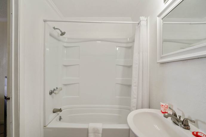 Imagen de la habitación del Hotel OYO Rockport- Bay View. Foto 8