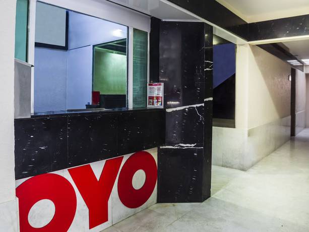 Imagen de los interiores del Hotel OYO SR92. Foto 16