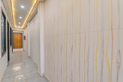 Imagen general del Hotel OYO S.S tower. Foto 9