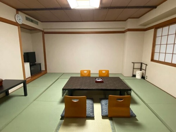Imagen de la habitación del Hotel OYO Sabae City Hotel Fukui. Foto 3