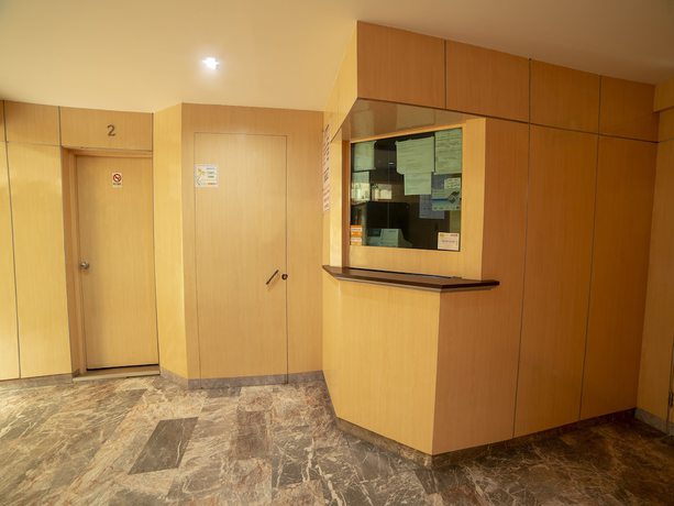 Imagen de los interiores del Hotel OYO Santa María. Foto 16