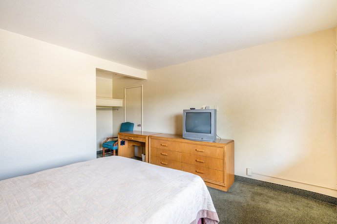 Imagen de la habitación del Hotel OYO Shreveport Airport North. Foto 2