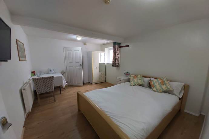 Imagen de la habitación del Hotel OYO Slap Up Lodge, Leyland Waters Cambridge. Foto 10