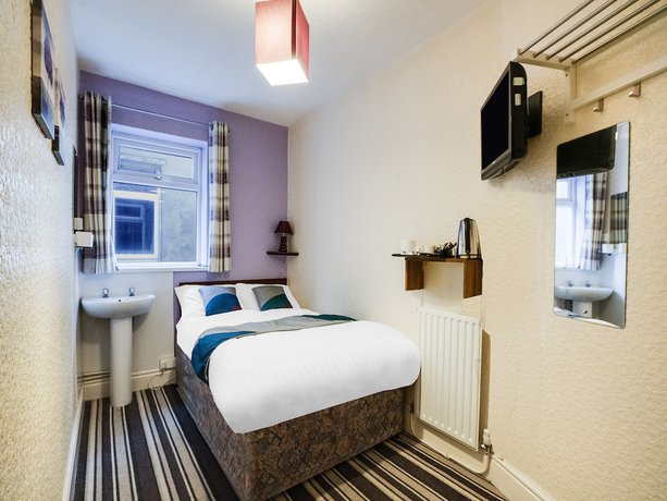 Imagen de la habitación del Hotel OYO St Kildas, Blackpool Central. Foto 9