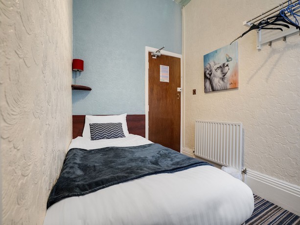 Imagen de la habitación del Hotel OYO St Kildas, Blackpool Central. Foto 14