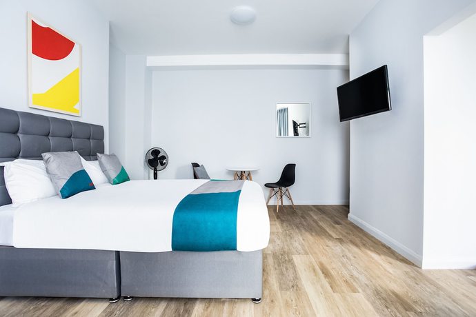 Imagen de la habitación del Hotel OYO Studiotel GY - Modern Apartments. Foto 4