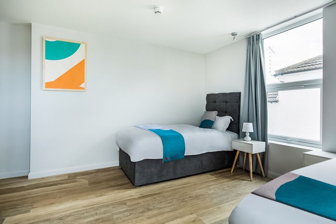 Imagen de la habitación del Hotel OYO Studiotel GY - Modern Apartments. Foto 9