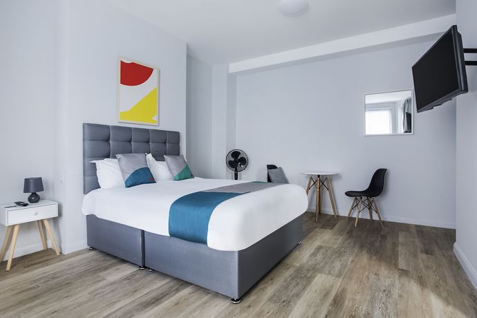 Imagen de la habitación del Hotel OYO Studiotel GY - Modern Apartments. Foto 10