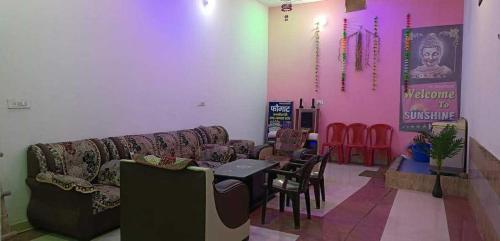 Imagen general del Hotel OYO Sunshine. Foto 1