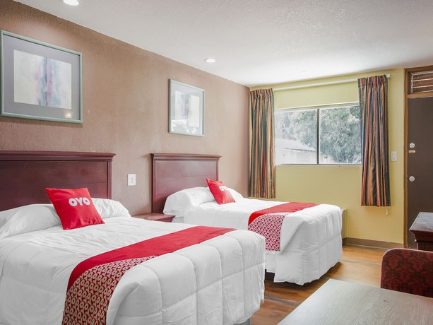 Imagen de la habitación del Hotel OYO Superior Budget Inn Bartow. Foto 12