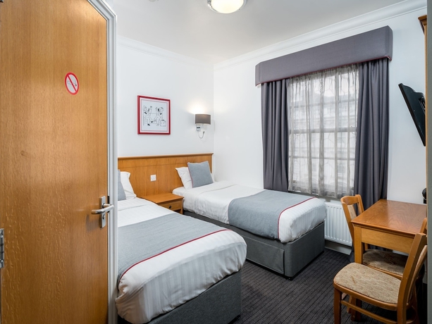 Imagen de la habitación del Hotel OYO TOWNHOUSE NEW ENGLAND VICTORIA. Foto 11