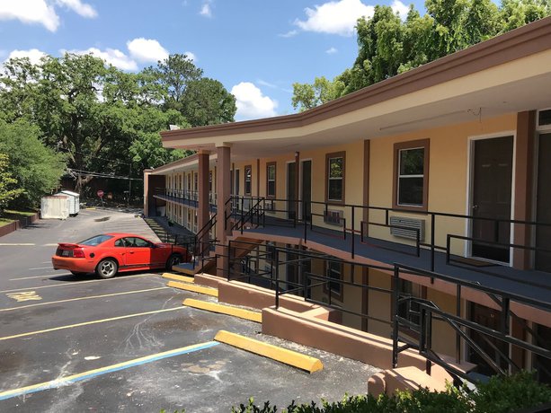 Imagen general del Hotel OYO Tallahassee Downtown. Foto 3