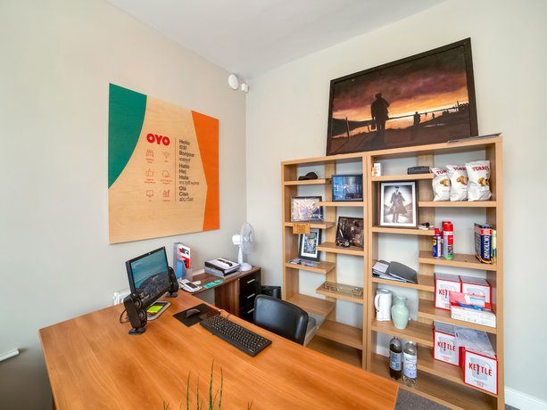 Imagen de los interiores del Hotel OYO Tequila and Dunlin Rooms Southport Central. Foto 18