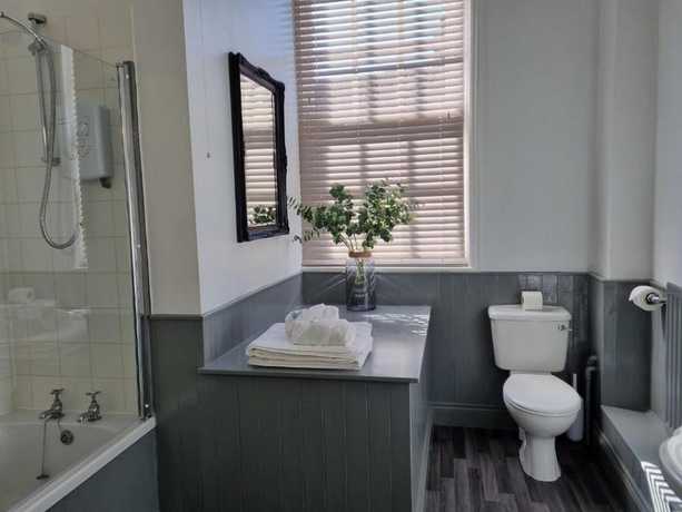 Imagen de la habitación del Hotel OYO The Leven. Foto 7