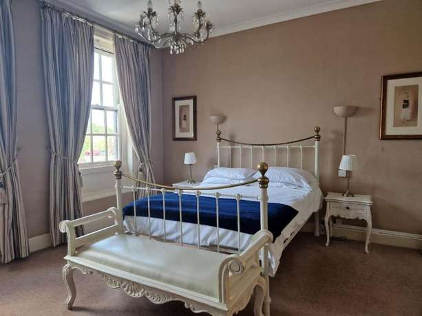 Imagen de la habitación del Hotel OYO The Leven. Foto 13