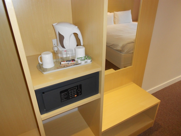 Imagen de la habitación del Hotel OYO The Manor Park. Foto 4