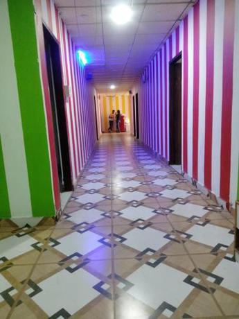 Imagen general del Hotel OYO The Paris. Foto 6