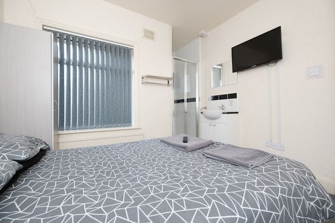 Imagen de la habitación del Hotel OYO The Pickering Park. Foto 10