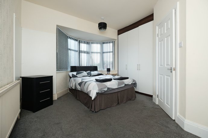 Imagen de la habitación del Hotel OYO The Pickering Park. Foto 19